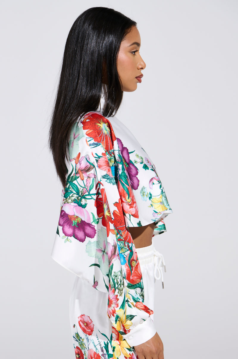 FULL BLOOM SATIN MOCK NECK BLOUSE IN WHITE
