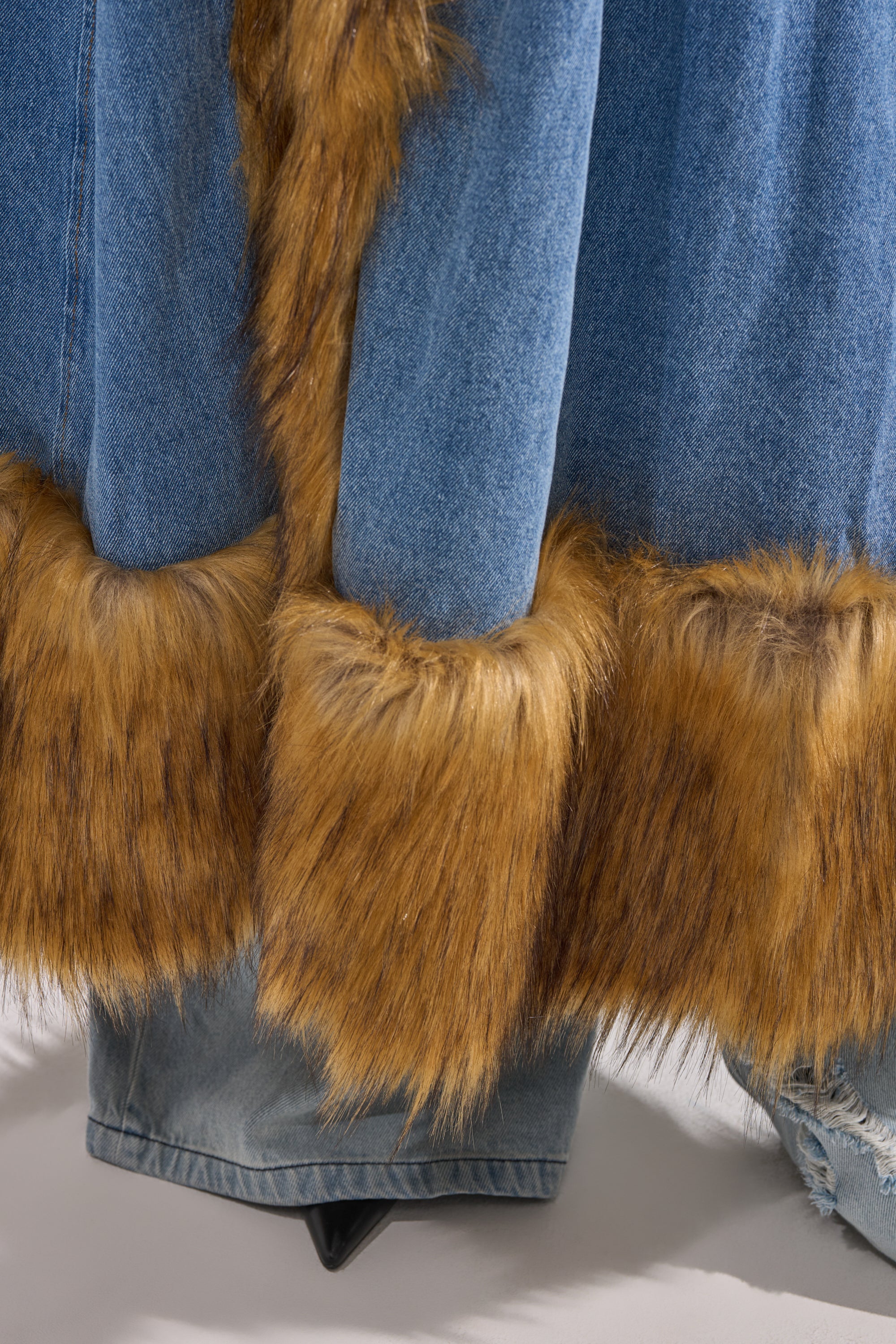 VIVIAN FUR TRIM TRENCH IN DENIM